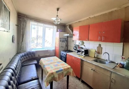 Сдам 3х к. кв на Шишковке ЗА КОММУНАЛЬНЫЕ