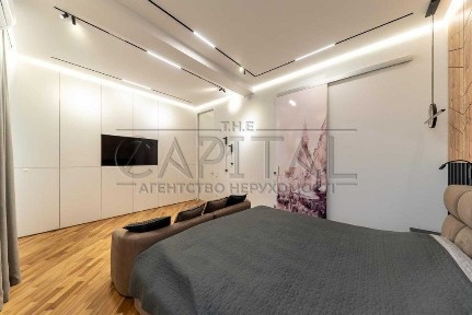 Продаж 3к 133м2 вул. Заньковецької, 8 Центр Печерський р-н Торг