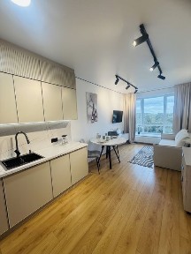 Без комісії! ЖК Нові Метри Центр євро2 ккв, новий ремонт