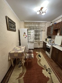 Перша Здача! 2 кімната квартира! Спальний район!