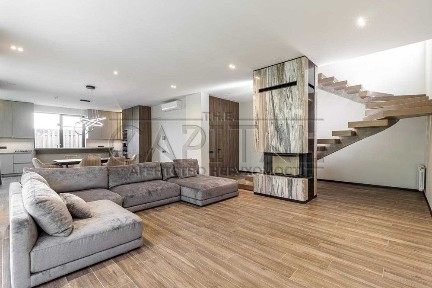 Продаж 2п будинку 276м2, Лісники, Обухівський район, 10 соток