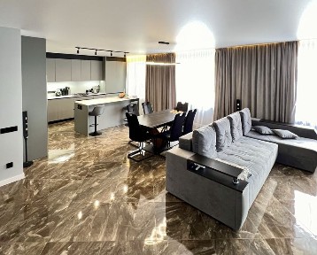 Продам дворівневу квартиру з сучасним ремонтом