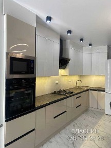 Продам! Власну квартиру 2-к.