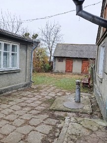 Продам 1/2 будинку в м. Горохів! Хороший район !