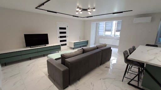 Івано-Франківська область, Івано-Франківськ