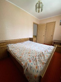 Здається в оренду 2х кім. вул. Довженка ( Толстого)