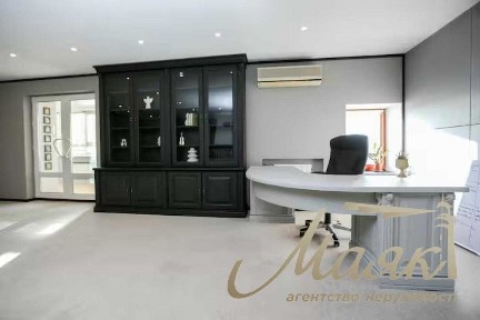 Оренда комерційного приміщення 105 м² у Солом'янському районі Києва