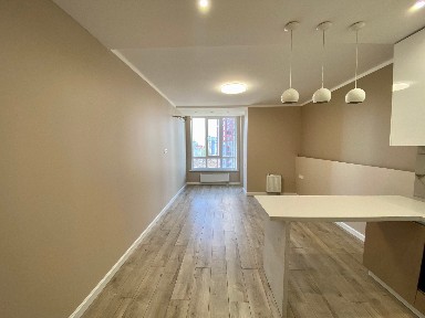 Киев, Каховская ул., 62А