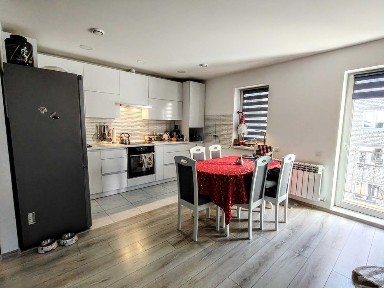 Велика дворівнева квартира з ремонтом, меблями і технікою в новобудові