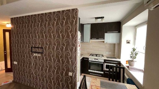 Продаётся 3-х комнатная квартира в центре Славянска