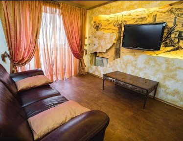 Квартира погодинно, подобово 1 кв у центрі міста. Світло є всегда