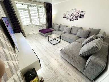 Продажа 2-комнатной квартиры 65.5 м², Лазурная ул., 5/11