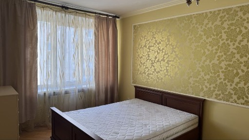 2к Квартира посуточно Кравчука ТЦ Слон, Сільпо. Автостанція