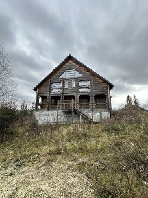 Продаж 12-кім. будинку в Карпатах