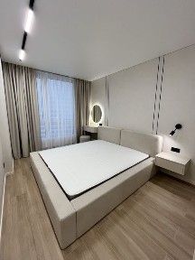 Оренда 1к ЖК Варшавський 3 ( перша здача) Генератор.