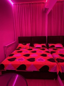 Е СВІТЛО СМАРТ КВАРТИРА подобово посуточно и почасово