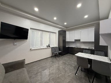 Здам автономний будинок на Стеценка