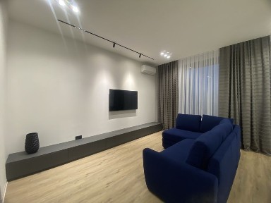 Київ, Печерський, Антоновича 109