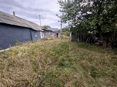 Здам 1/2 частини будинку