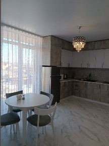 Простора квартира для відпочинку