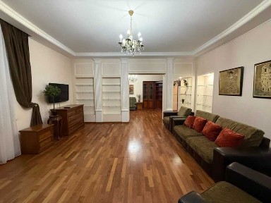 **ПОДОБОВО! 3-кімнатні апартаменти класу ЛЮКС - ЦЕНТР ХАРКОВА! **