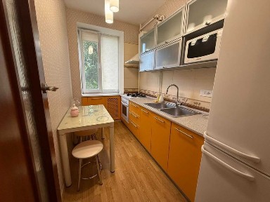 Продается 2-х к. полнометражная кв. с ремонтом Металлургов/пр Соборный