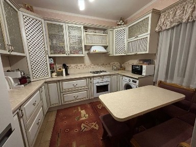 Продам будинок с. Підгайці (біля магазину Джерельний)