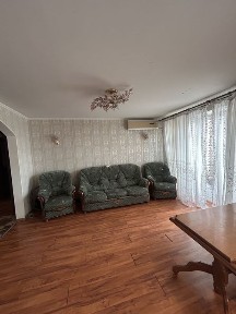 Сдам в аренду 3х комнатную квартру Центре