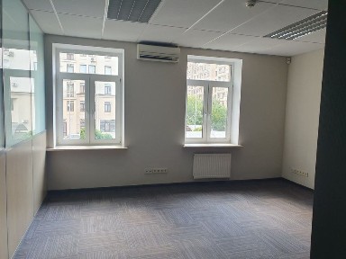Продаж офісу 156 кв. м на Подолі, вул. Щекавицька 30/39. Без комісії!