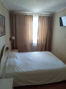 Сдам 2х кімнатну квартиру хазяїн