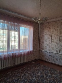 Продам 3х. ком. кв. с индивидуальным отоплением в центре Балаклеи
