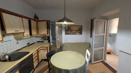 Трикімнатна квартира для оренди на вул. Федьковича, 14