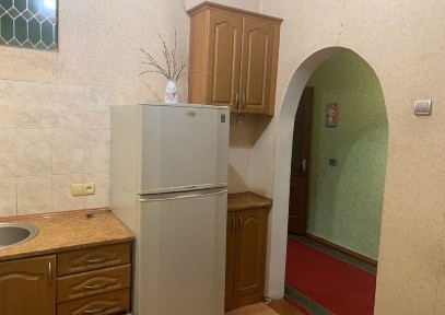 Оренда однокімнатної квартири у Комунарському р-ні (Космічна 1)