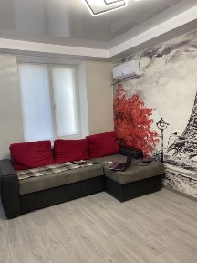 Продам 3к квартиру сталінку Центр Кам‘янське меблі техніка