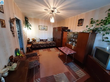 Киев, Братьев Зеровых ул., 14А