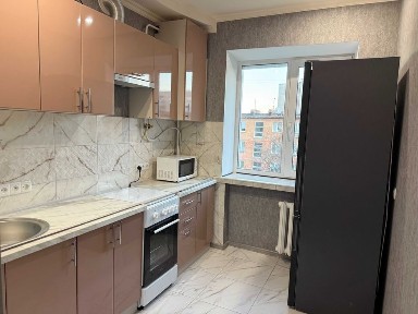 Сдам квартиру 2 х кімнатну біля Делікату водоканал* Громова