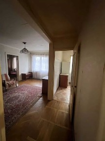 Продам 2к. квартиру по вул. Мрії 7