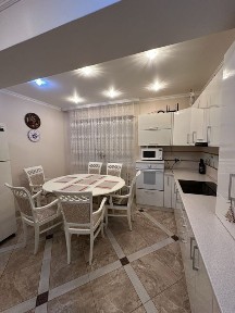 Комісія 50%/Оренда - VIP 3-кімнати Апартаменти/Перша здача/