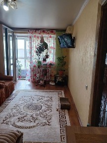 Черноморск продажа 1ком. кв. центр общ-33. Южная сторона