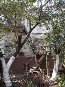 Продам будинок біля озера