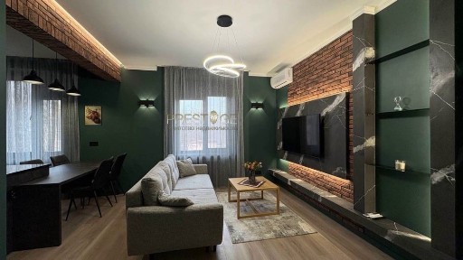 Оренда 3х кім квартири в центрі пр. Університетський