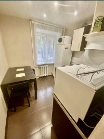 Продам 2-х ком с ремонтом на Ивана Мазепы (Вверх Петровского) Варус