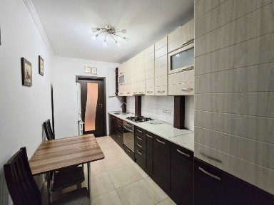 Чернівецька область, Чернівці