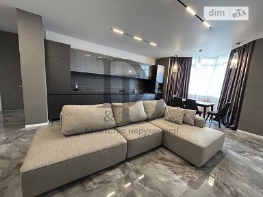 вулиця Андрія Верхогляда, мікрорайон Чорна Гора, район Печерський, Київ, метро Звіринецька (Дружби народів), вул. Андрія Верхогляда 14А • ID 33717957