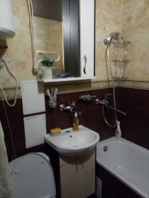 Сдаю 2к квартира с разд. комнатами, метро Дарница, м.Черниговская