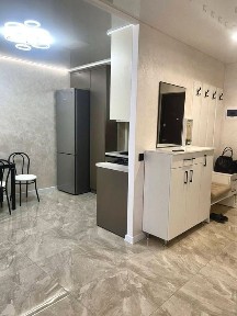 ОРЕНДА 2 кім квартири з кухнею-студією, вул. Київська