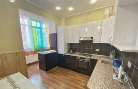 Продажа 2-комнатной квартиры 60 м², Черепановых ул.
