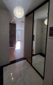 Продажа 1-комнатной квартиры 42 м², Жемчужная ул.