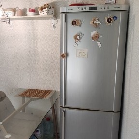 Трикімнатна, Дружби.