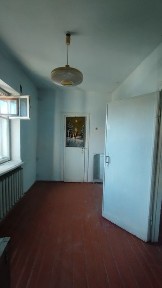 Продам квартиру двохкімнатну